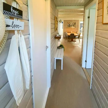 Feriehus Familievenligt Hus Naer Tranum Klitplantage